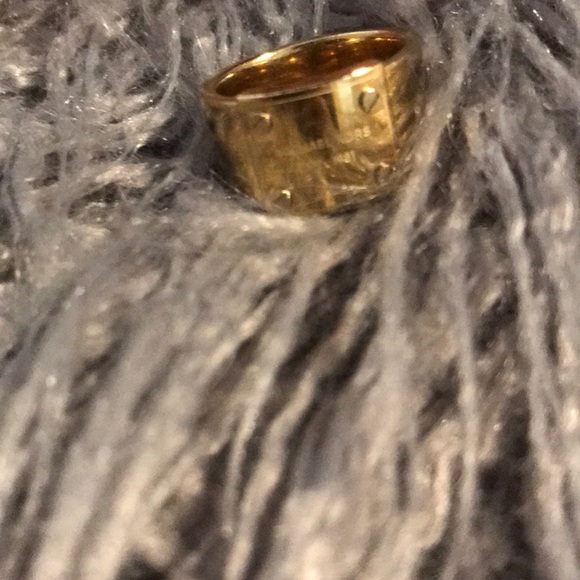 Michael Kors ring - Picture 2 of 2